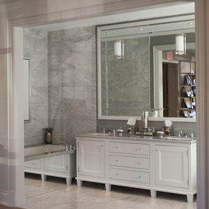 Presentation centre j6r2480089